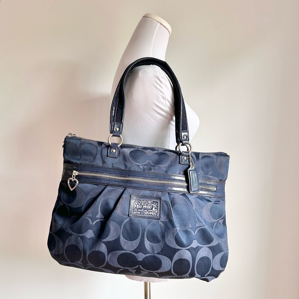 COACH Daisy Signature Monogram Navy Blue Jacquard Canvas Shoulder Tote Bag